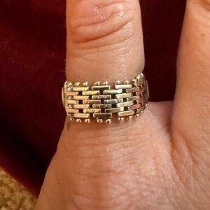 Elegant 14 karat multicolored Gold Woven Ring size 6